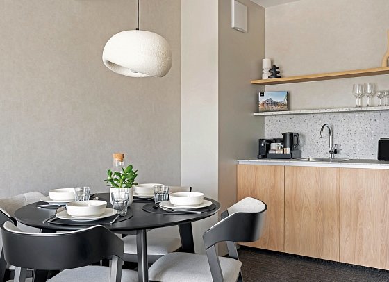 NICKEL Resort & WellNest - Wohnbeispiel Appartement Suite (Zimmercodierungen AB1 & AB2)