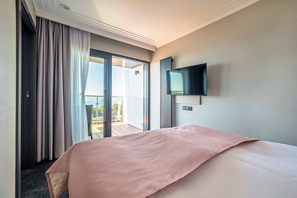 Hotel Aurora Family & Spa - Wohnbeispiel Suite Meerblick (Zimmercodierung W1M)