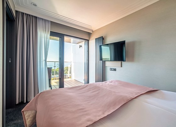 Hotel Aurora Family & Spa - Wohnbeispiel Suite Meerblick (Zimmercodierung W1M)
