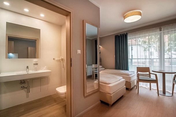 Cesarskie Ogrody - Wohnbeispiel Appartement Standard Resort (Zimmercodierung AB1)