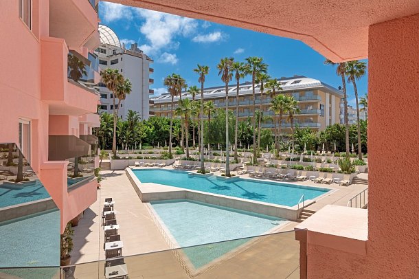 AQUA Hotel The Breeze - Blickbeispiel Juniorsuite Premium Poolblick (Zimmercodierungen JMP & JM1)