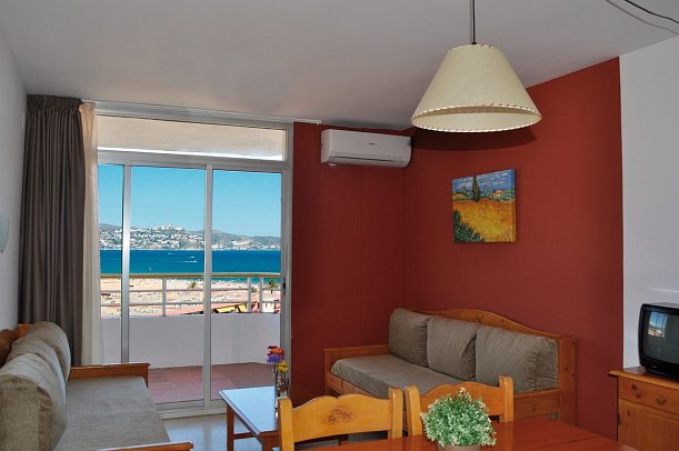 Aparthotel Xon's Platja - Wohnbeispiel Appartement (Zimmercodierungen AB1 & OB1)