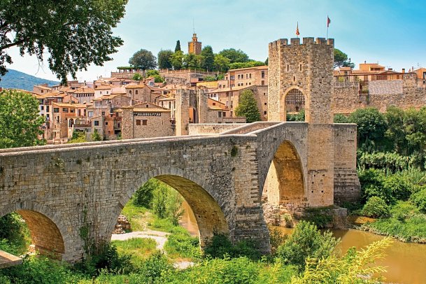 Costa Brava & Barcelona entspannt entdecken - Besalú