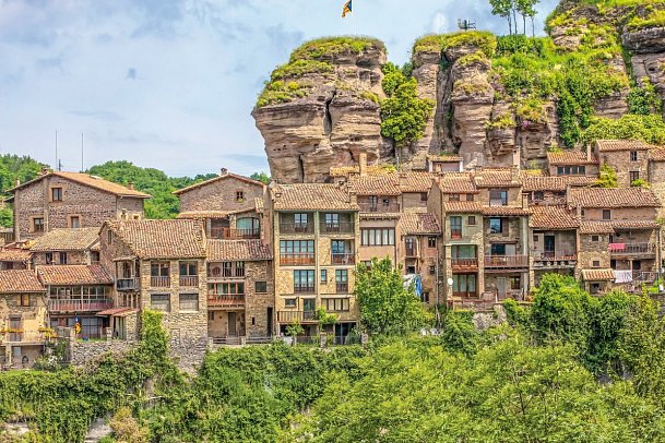 Costa Brava & Barcelona entspannt entdecken - Dorf Rupit