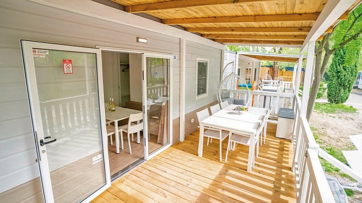 Camping Sènia Cala Gogo (by Happy Camp) - Wohnbeispiel Happy Superior (Zimmercodierung CS1)