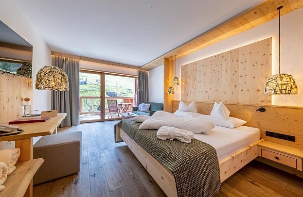 Natur & Wellnesshotel Höflehner - Wohnbeispiel Doppelzimmer Nord Bergblick (Zimmercodierung DB2)