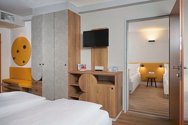 H2O Hotel-Therme-Resort - Wohnbeispiel Storchennest Familienzimmer (Zimmercodierungen FB3 & FB4)