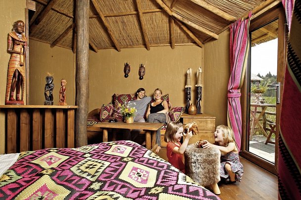 Serengeti Park Lodge - Wohnbeispiel Masai Mara (Zimmercodierungen UX1, XB1 & XG1)