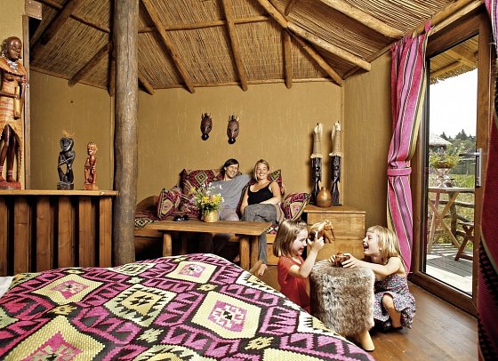 Serengeti Park Lodge - Wohnbeispiel Masai Mara (Zimmercodierungen UX1, XB1 & XG1)