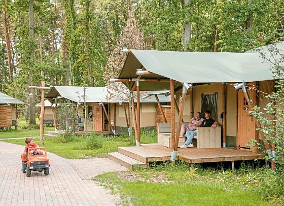 Serengeti Park Lodge - Wohnbeispiel Tongasoa Lodge (Zimmercodierungen UX8 & UX7)