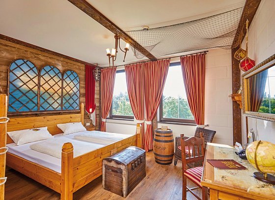 Heide Park Abenteuerhotel - Wohnbeispiel Piratenzimmer (Zimmercodierungen XB1 & XB2)