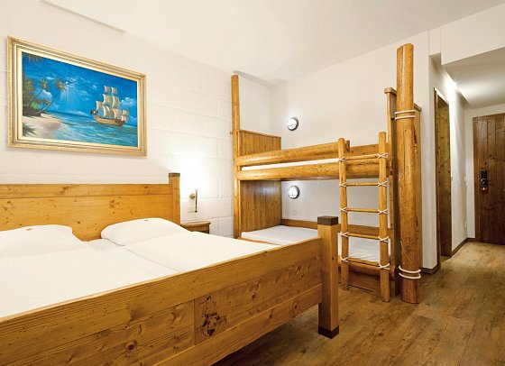 Heide Park Abenteuerhotel - Wohnbeispiel Piratenzimmer (Zimmercodierungen XB1 & XB2)