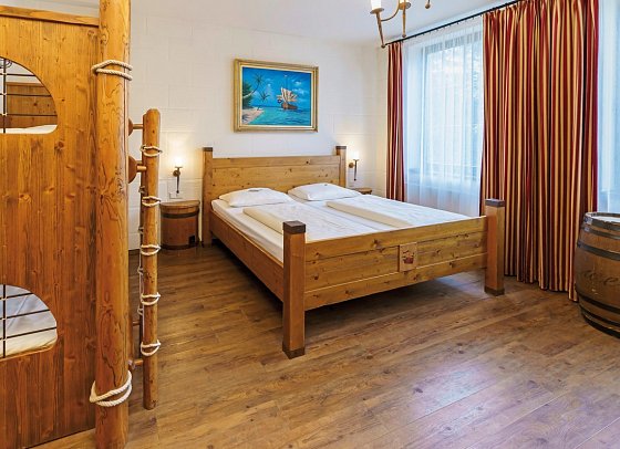 Heide Park Abenteuerhotel - Wohnbeispiel Piratenzimmer (Zimmercodierungen XB1 & XB2)