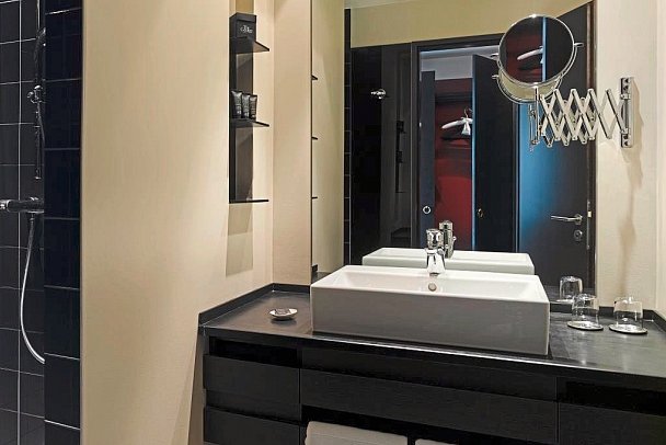 The George Hotel Hamburg - Zimmercodierung DG1