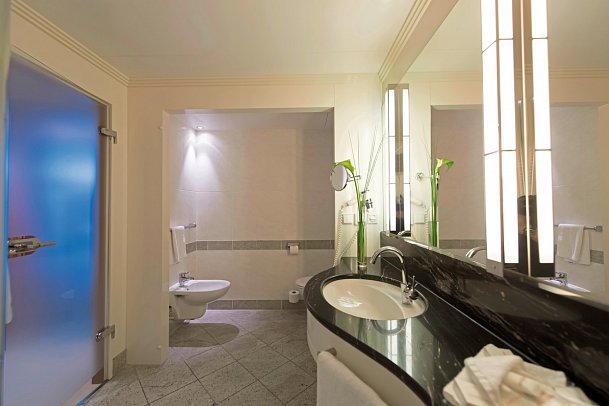 Grand Elysée Hamburg - Wohnbeispiel Doppelzimmer Park Süd (Zimmercodierung DB2)