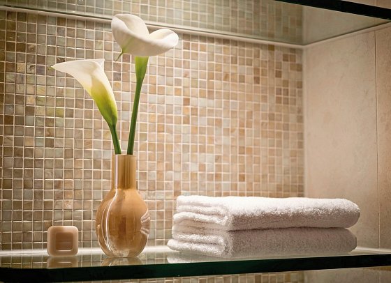 Grand Elysée Hamburg - Wohnbeispiel Doppelzimmer Grand Classic (Zimmercodierung DB1)