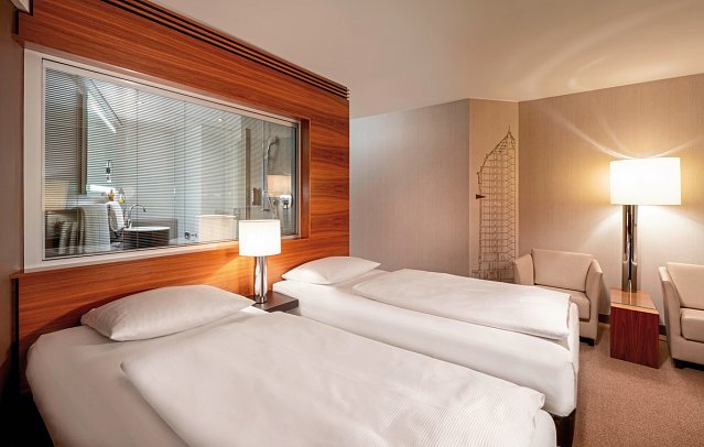 Mövenpick Hotel Hamburg - Wohnbeispiel Doppelzimmer Superior (Zimmercodierung DS1)