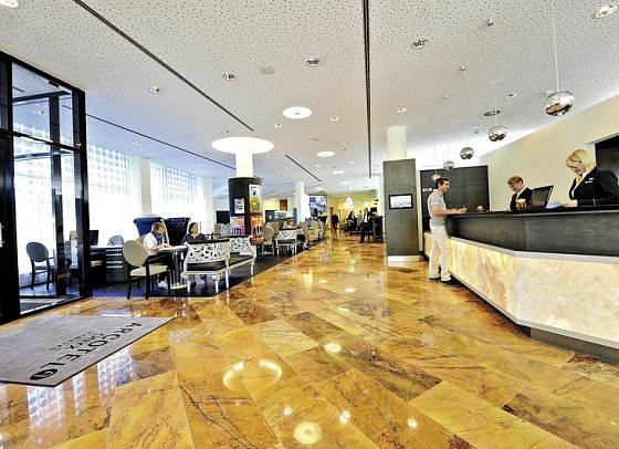 ARCOTEL Onyx