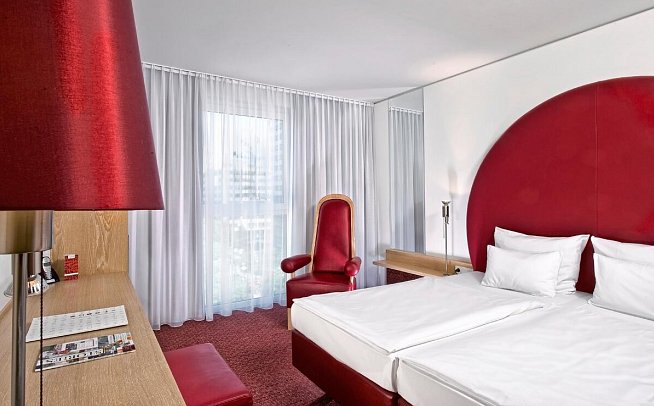ARCOTEL Rubin Hamburg - Wohnbeispiel Doppelzimmer Komfort (Zimmercodierung DF1)
