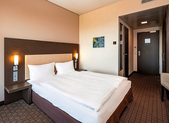 IntercityHotel Hamburg Dammtor-Messe - Wohnbeispiel Doppelzimmer Standard (Zimmercodierungen DG1 & DC1)
