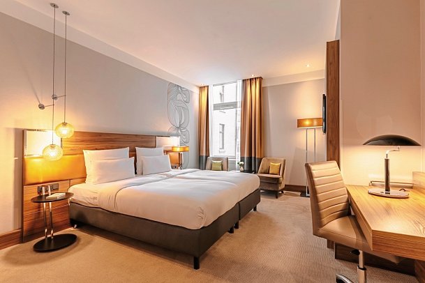 Reichshof Hamburg - Wohnbeispiel Doppelzimmer Large (Zimmercodierung DB3)