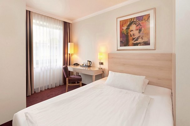 Best Western Hotel Hamburg International - Wohnbeispiel Einzelzimmer Standard (Zimmercodierung EG1)