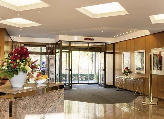 Best Western Hotel Hamburg International - Rezeption