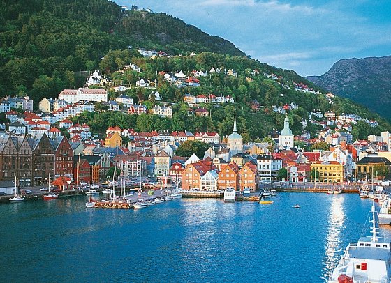 ADAC Special: Signature Reise mit MS Midnatsol auf den Spuren der Postschiffroute