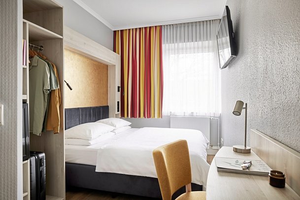 Best Western Raphael Hotel Altona - Wohnbeispiel Einzelzimmer Standard (Zimmercodierung EG1)