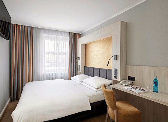Best Western Raphael Hotel Altona - Wohnbeispiel Doppelzimmer Standard (Zimmercodierung DG1)