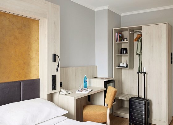Best Western Raphael Hotel Altona - Wohnbeispiel Doppelzimmer Standard (Zimmercodierung DG1)