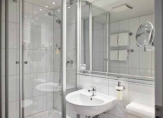 Best Western Raphael Hotel Altona - Wohnbeispiel Doppelzimmer Standard (Zimmercodierung DG1)