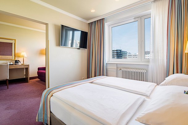 Best Western Raphael Hotel Altona - Wohnbeispiel Doppelzimmer Komfort (Zimmercodierung DF1)