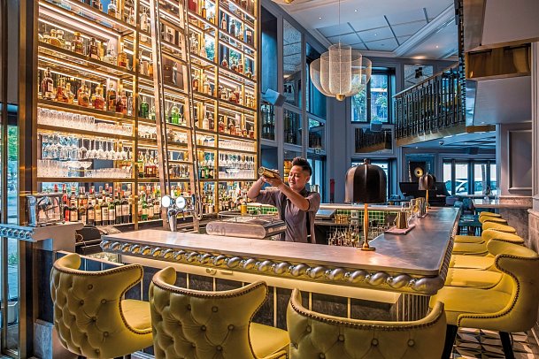 Sofitel Legend Metropole - Angelina Cocktail Bar