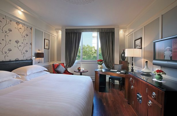 Sofitel Legend Metropole - Premium Room Opera Wing (Zimmercodierung UM1)