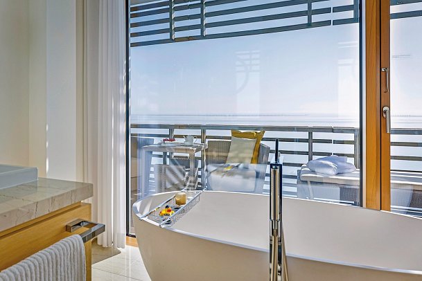 BUDERSAND Hotel - Golf & Spa - Sylt - Junior Suite 55 qm Meerblick (Zimmercodierung JBM)