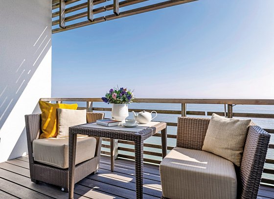 BUDERSAND Hotel - Golf & Spa - Sylt - Doppelzimmer Meerblick (Zimmercodierung DBM)