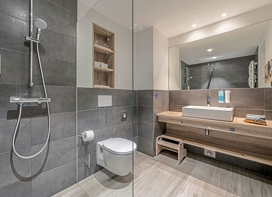 Küstenperle Strandhotel & Spa - Beispiel Bad Perle Suite (Zimmercodierung WI1)