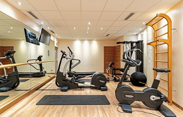 ambassador hotel & spa