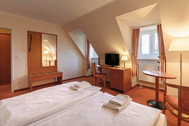 Nordsee-Hotel Arlau-Schleuse - Wohnbeispiel Doppelzimmer Komfort (Zimmercodierung DF1)