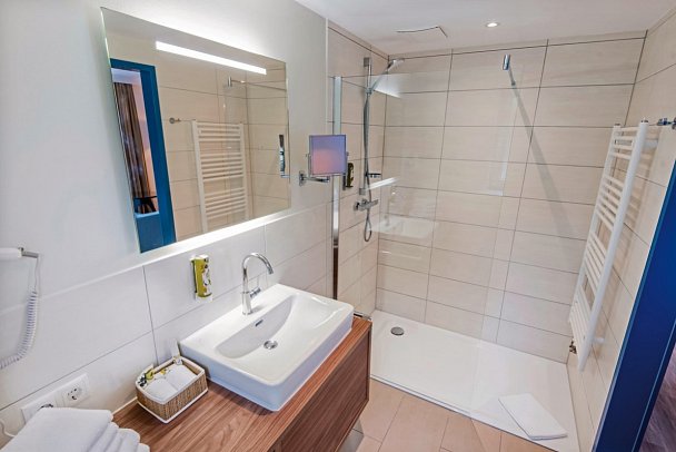 Hotel zur alten Post - Badbeispiel (Zimmercodierung DB1)