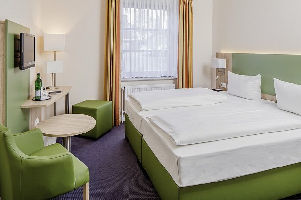 Nordsee-Hotel Hinrichsen - Wohnbeispiel Doppelzimmer Komfort (Zimmercodierung DF1)
