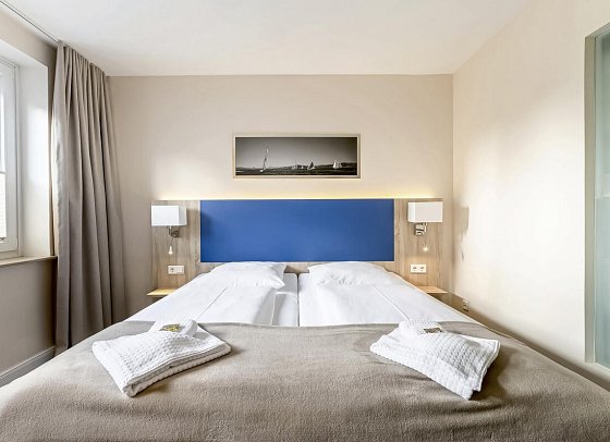 Nordsee-Hotel Hinrichsen - Wohnbeispiel Doppelzimmer Komfort (Zimmercodierung DF1)