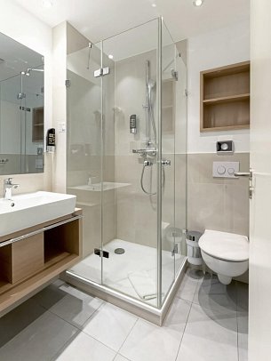 Nordsee-Hotel Hinrichsen - Wohnbeispiel Doppelzimmer Komfort (Zimmercodierung DF1)