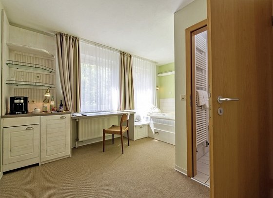 Hotel Rickmers Insulaner - Wohnbeispiel Doppelzimmer Landblick (Zimmercodierungen D1L & D3L)