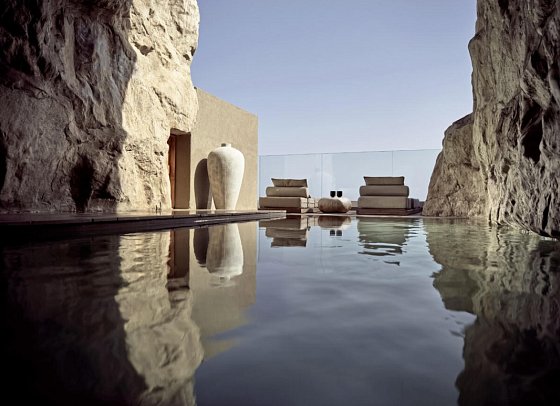 Acro Suites - A Wellbeing Resort - Wohnbeispiel Suite Meerblick Cave Privatpool (Zimmercodierung W1R)