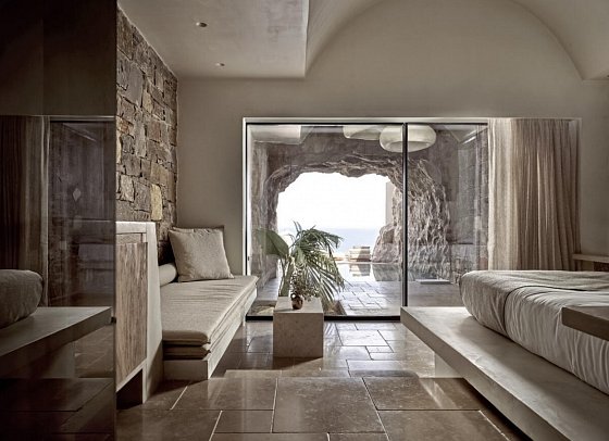 Acro Suites - A Wellbeing Resort - Wohnbeispiel Suite Meerblick Cave Privatpool (Zimmercodierung W1R)
