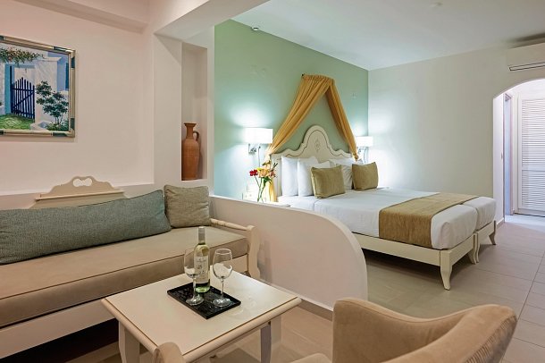 Alexander Beach Hotel & Village Resort - Wohnbeispiel Doppelzimmer Superior Gartenblick (Zimmercodierung DSG)