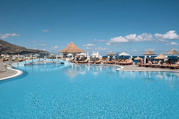 Alexander Beach Hotel & Village Resort