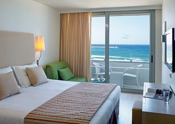 Kriti Beach Hotel - Wohnbeispiel Juniorsuite Meerblick (Zimmercodierung JSM)